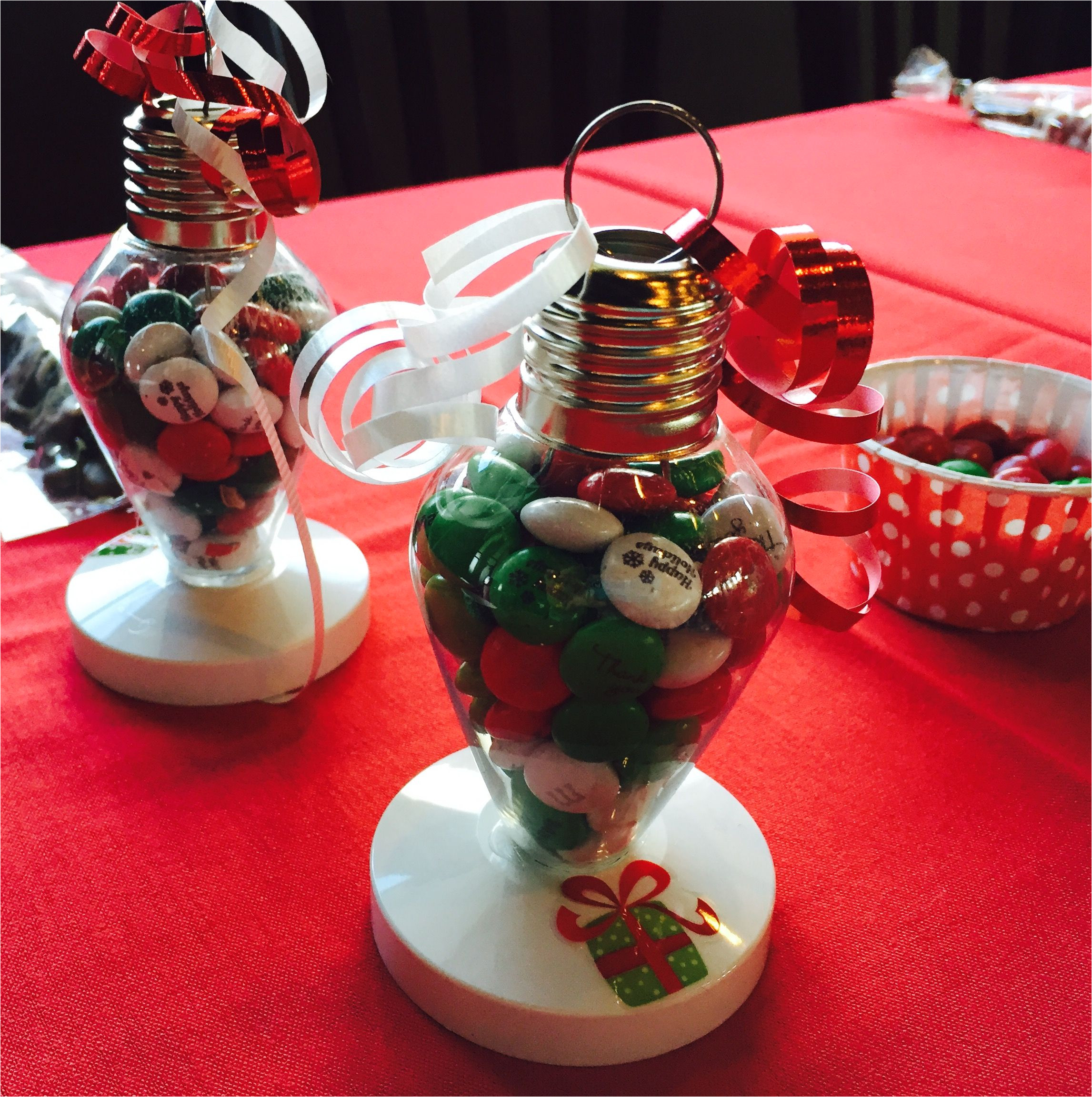 Christmas ornament Place Card Holders M M Place Card Holders Use A Plastic ornament Fill It Hot