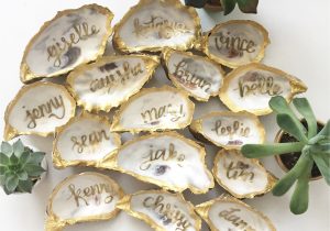 Creative Place Card Ideas for Weddings Gold Oyster Shell Place Cards for Sf Wedding Www