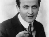 Father Of Modern Card Magic Harry Houdini the Great Escape Artist