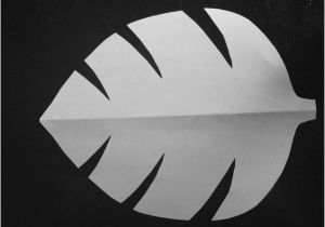 Jungle Leaf Templates to Cut Out Leaf Template the Shape and Ps On Pinterest