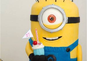 Minion Template for Cake Make A 39 One In A Minion 39 Cake with these Minion Cake Ideas