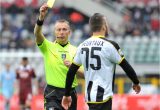 Professional Football Yellow Card Fine Role Of the soccer Officials or Footbal Referees