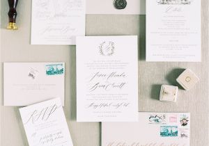 What to Put On Details Card Wedding This Couple S Romantic New York Wedding took Place Exactly